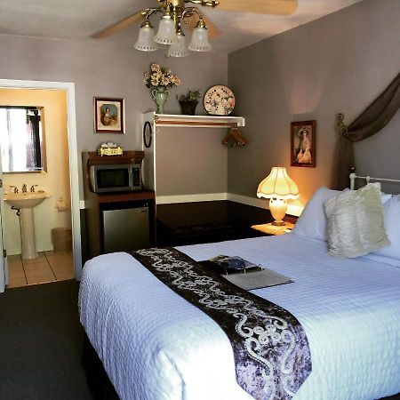 The Bent Elbow Hotel Silverton Buitenkant foto